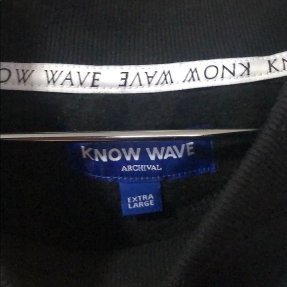 Know Wave Crewneck Sweatshirt With Pockets - Picture 2 of 3